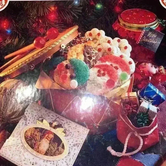 Vintage Christmas Cooking Crafts & Gifts Coffee Table Book Kitchen Decor EXC CON - Picture 12 of 12